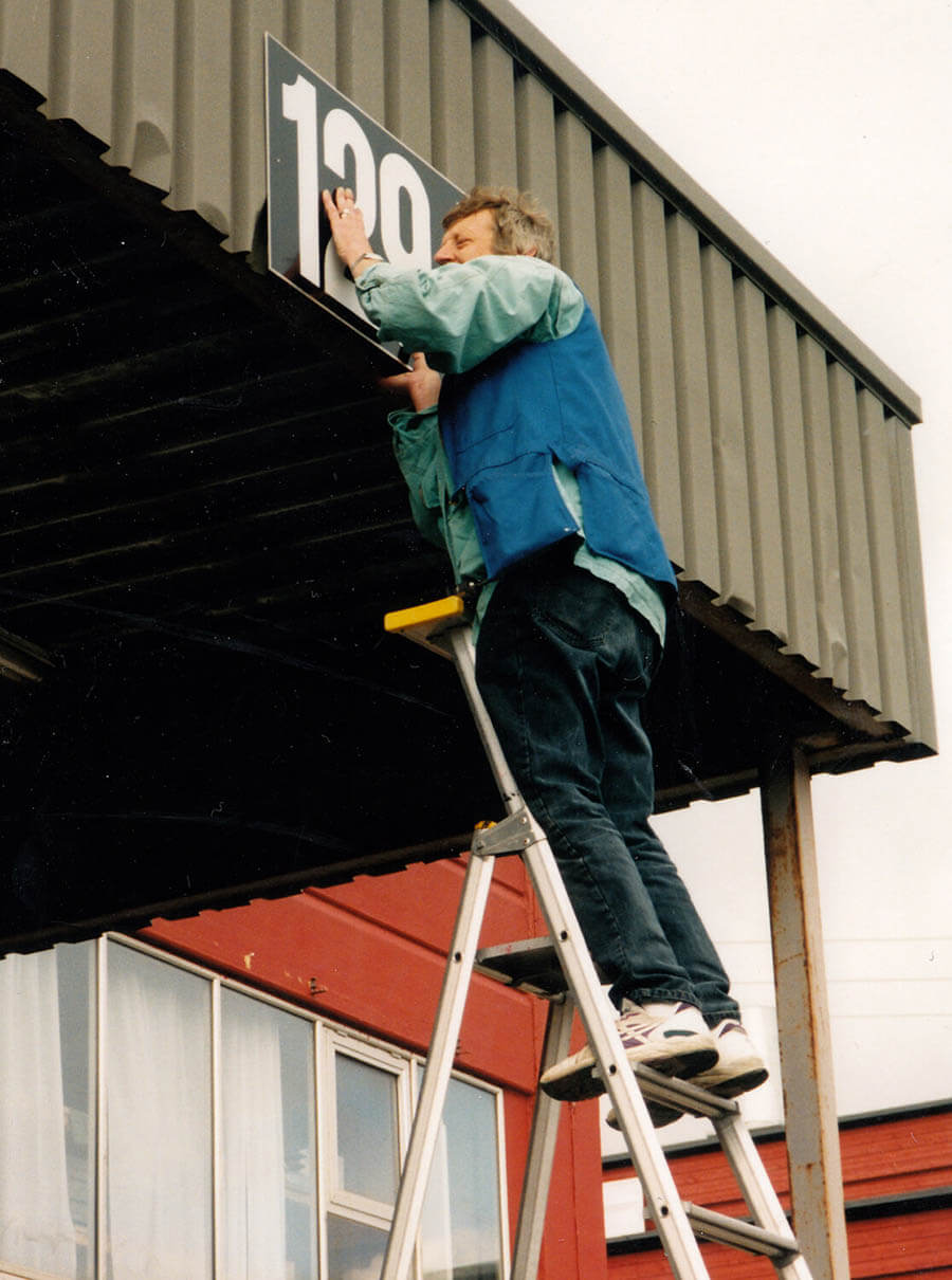 Vestvik i gang med produksjon i 1998.